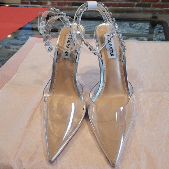 🥳SOLD🥳Steve Madden Vary clear embellished Slingback Pump Shoes - Picture 10 of 14
